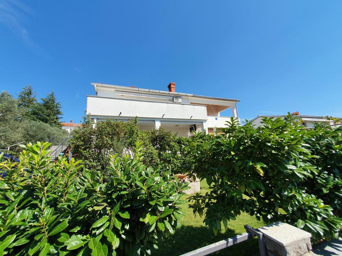 Apartmani Alta Krk Town Exterior photo