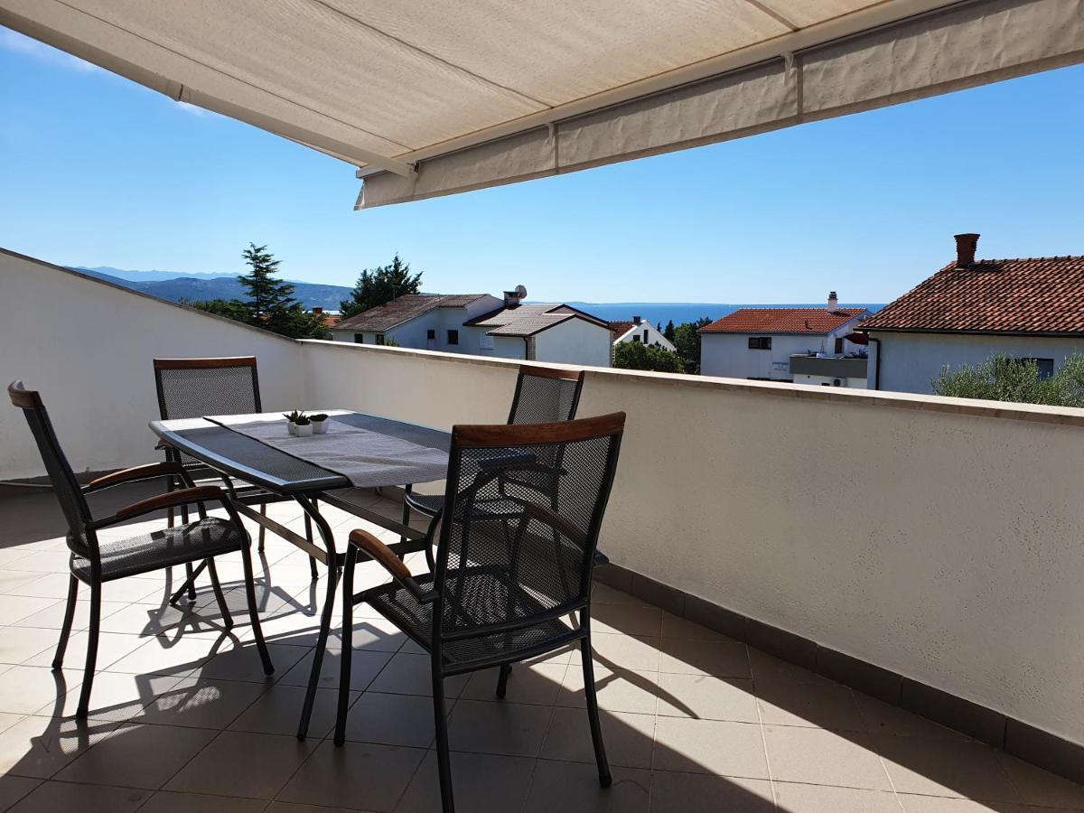 Apartmani Alta Krk Town Exterior photo
